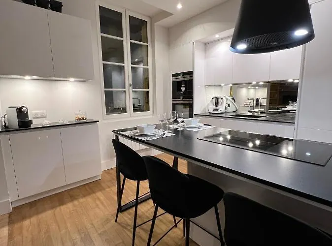 Lejlighed Luxe Et Charme - Le Carre Saint-silain - Meuble De Tourisme 3 Etoiles *